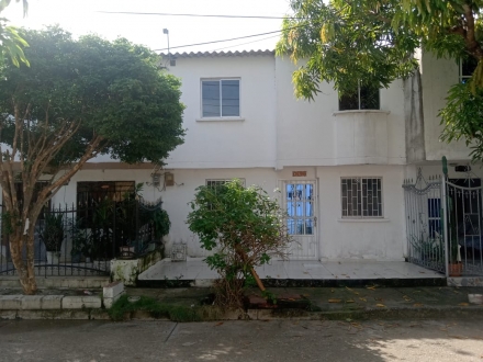Casa en Urbanización Villas de la Candelaria 2 Pisos